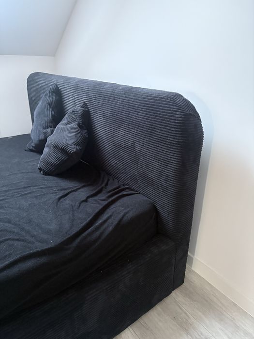 Lozko tapicerowane czarne sztruks