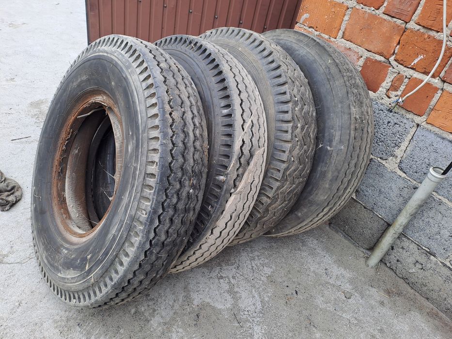 Sprzedam opony 10,00 - 20