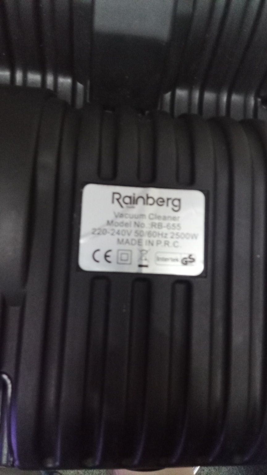 Пилосос циклонний із контейнером та турбощіткою Rainberg 3500