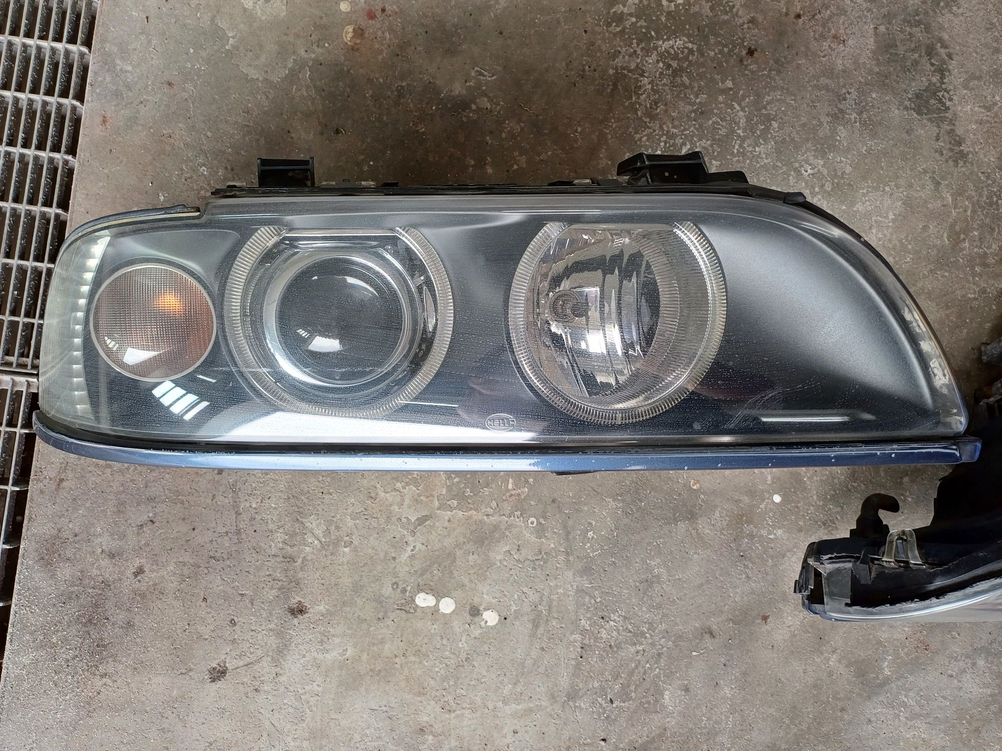 Reflektor Reflektory Lampy Bmw E39 Lift Xenon