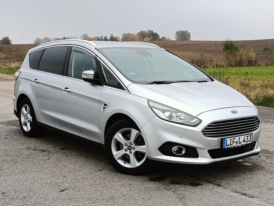 Ford S-Max Titanium 7 osobowy Ledy Nawigacja Hak Android Auto Keyless Virtual