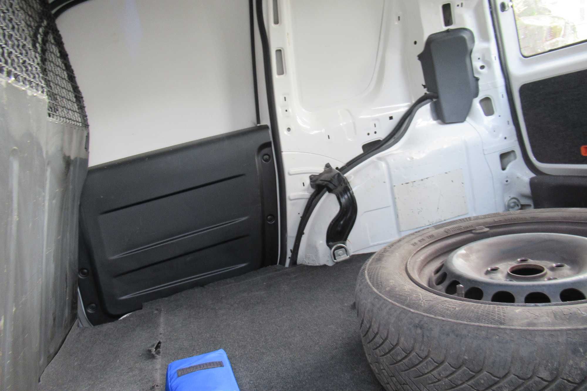 Skoda Praktik , Roomster 1.2 diesel 2014 r   furgon  ZAMIANA NA TAŃSZY