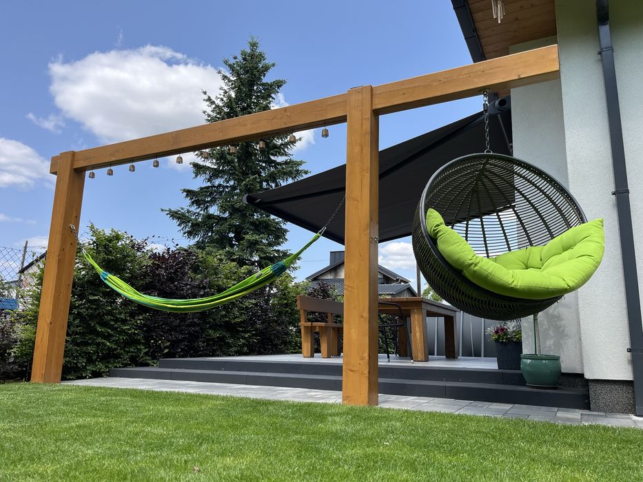 Tarasy, zabudowa poddaszy, drewutnie, podbitka dachowa...