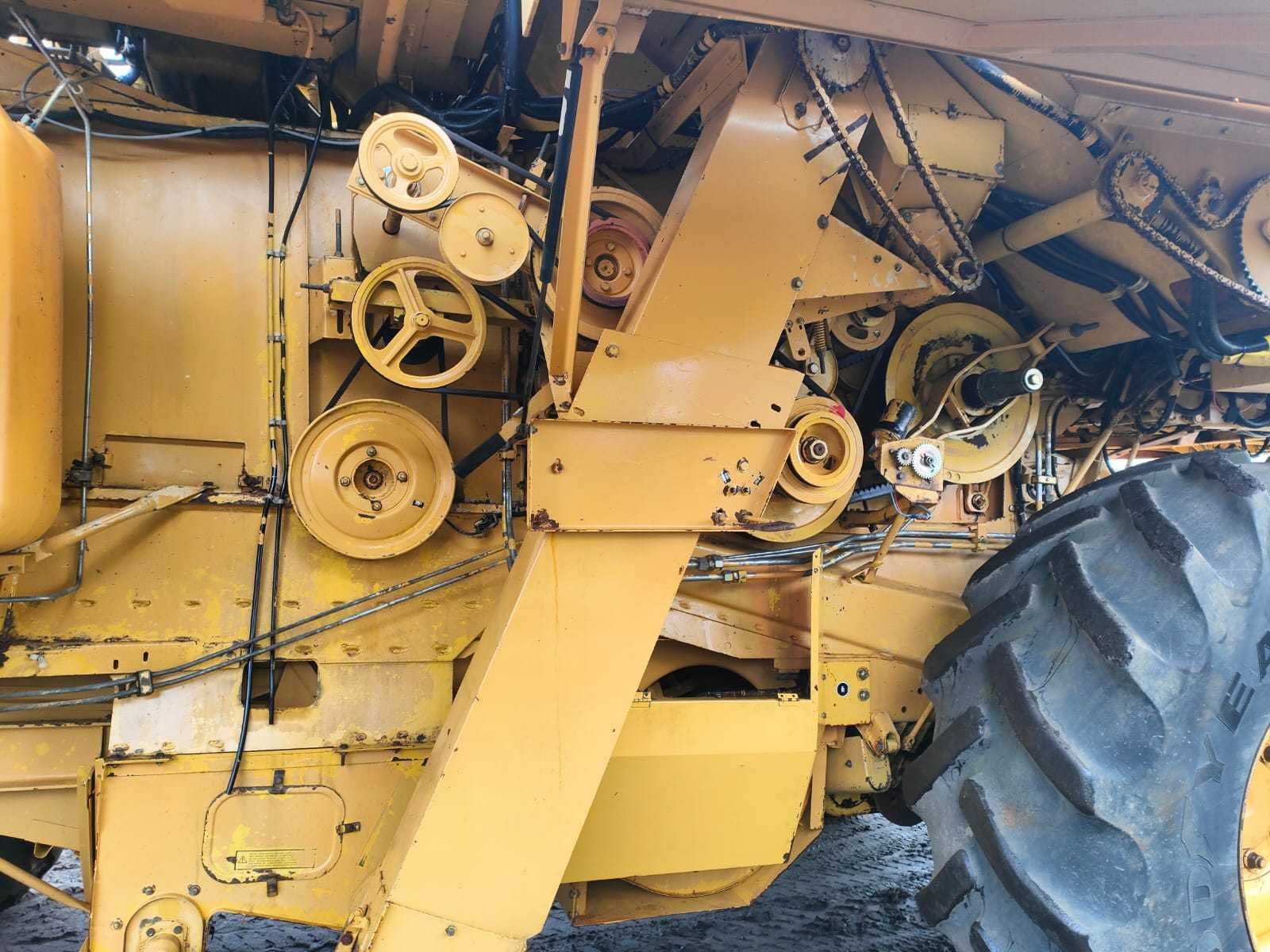 New Holland TX 62 jak 64 i 65 i 34 i 32