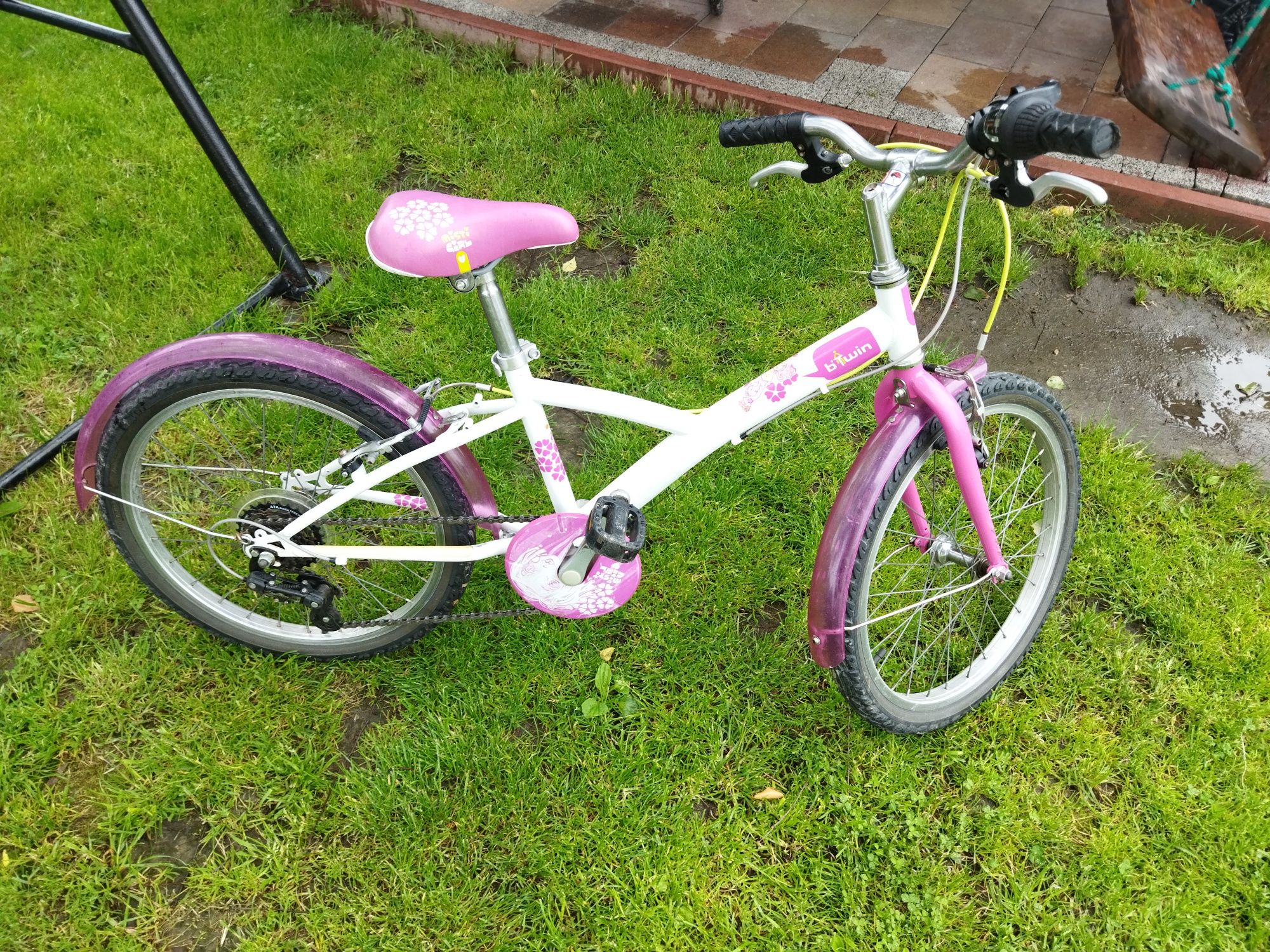 Rower btwin 20 cali dla dziewczynki