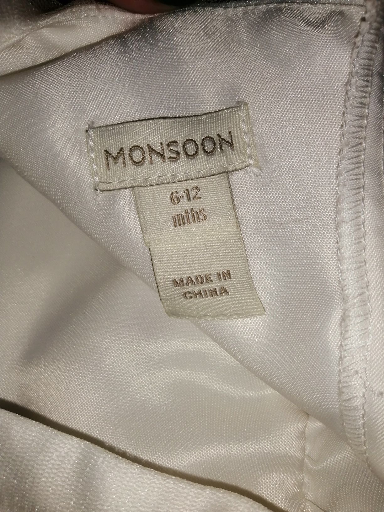 Нарядные платье Monsoon 6-12мес