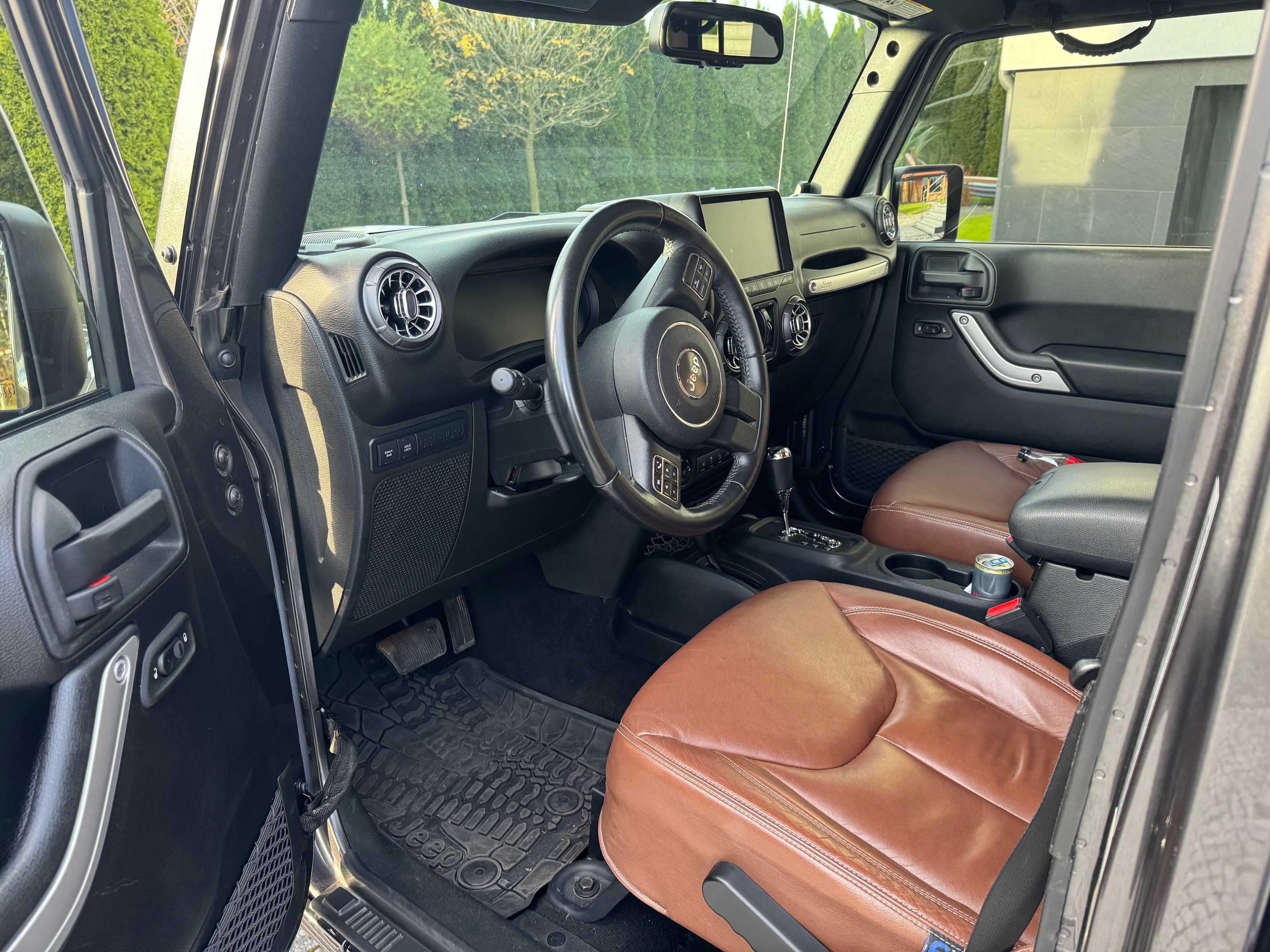Jeep Wrangler Unlimited Rubicon 3,6 JK - Doinwestowany, super stan!!