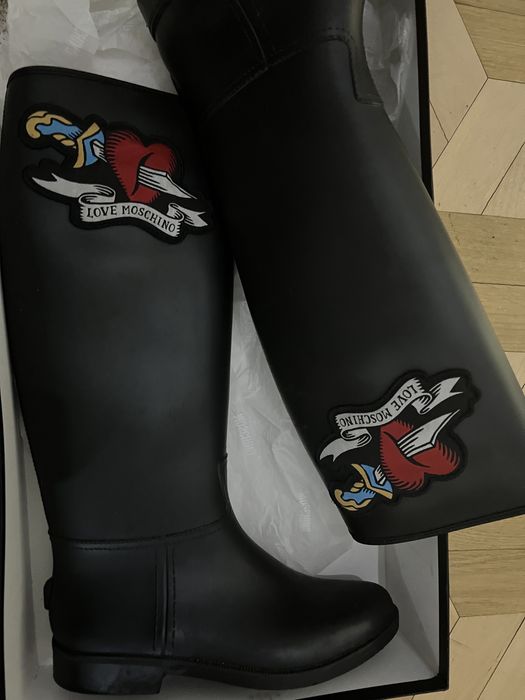 Kalosze love moschino oryginalne 38