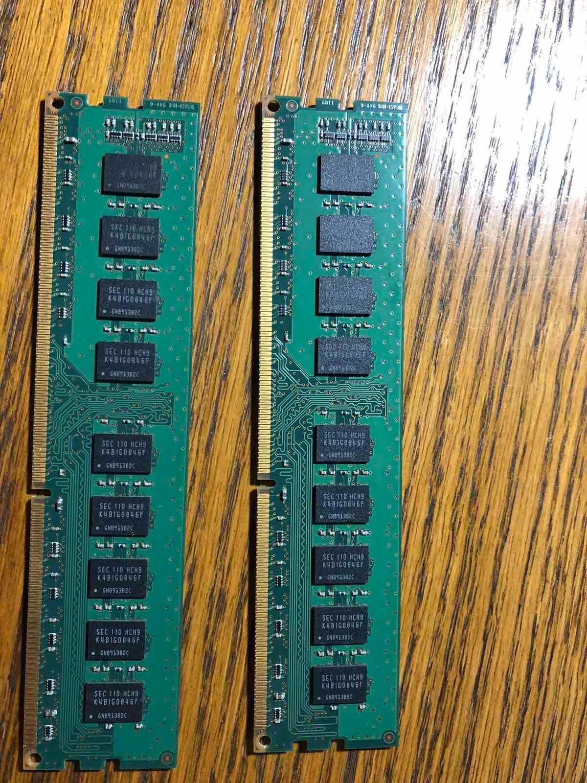 продам DDR3 2Gb Samsung