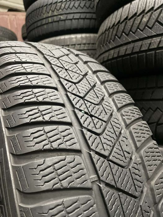 205/55 R19 Pirelli Sottozero 3 (Зимова гума бу) Склад-Шин