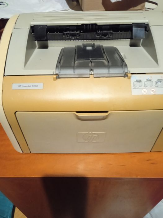Продам лазерный принтер НPLaserJet1020