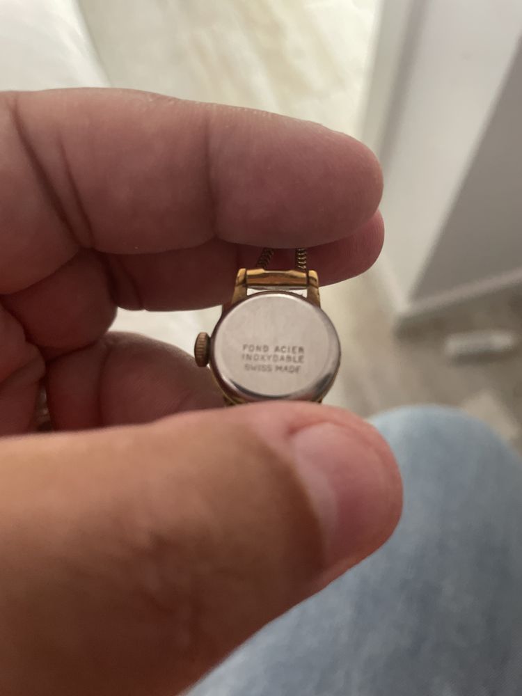 Relogio feminino suico - Lanco