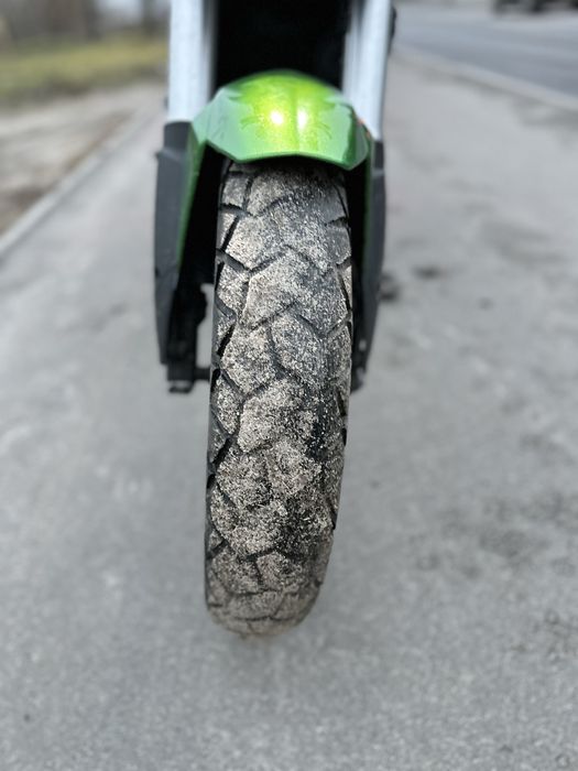 Bajaj Dominar 400 ABS Стріт Мотоцикл