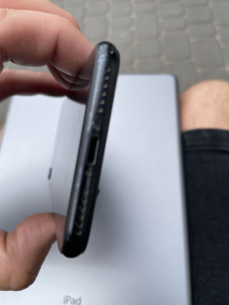 Iphone SE 2 generacji