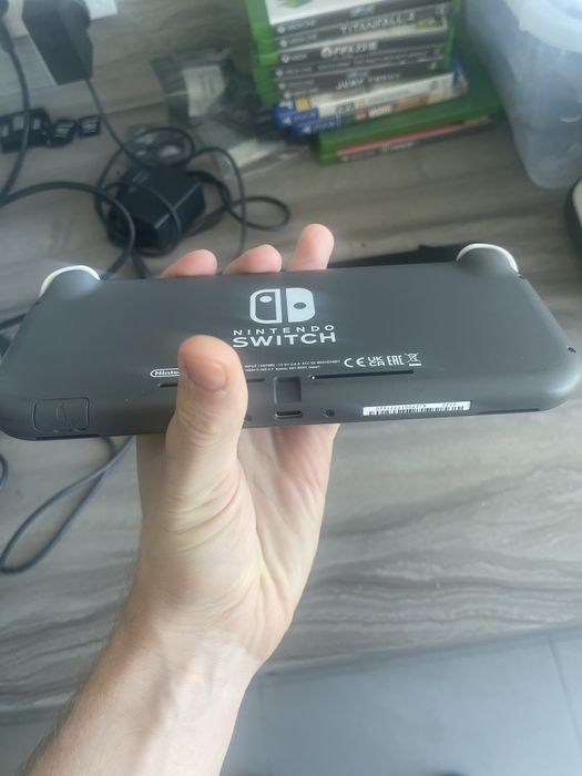 Nintendo switch lite  з іграми