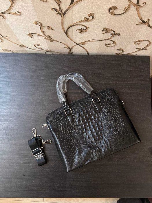 Стильна чоловіча / стильная мужская сумка під крокодилячу шкіру • Нова