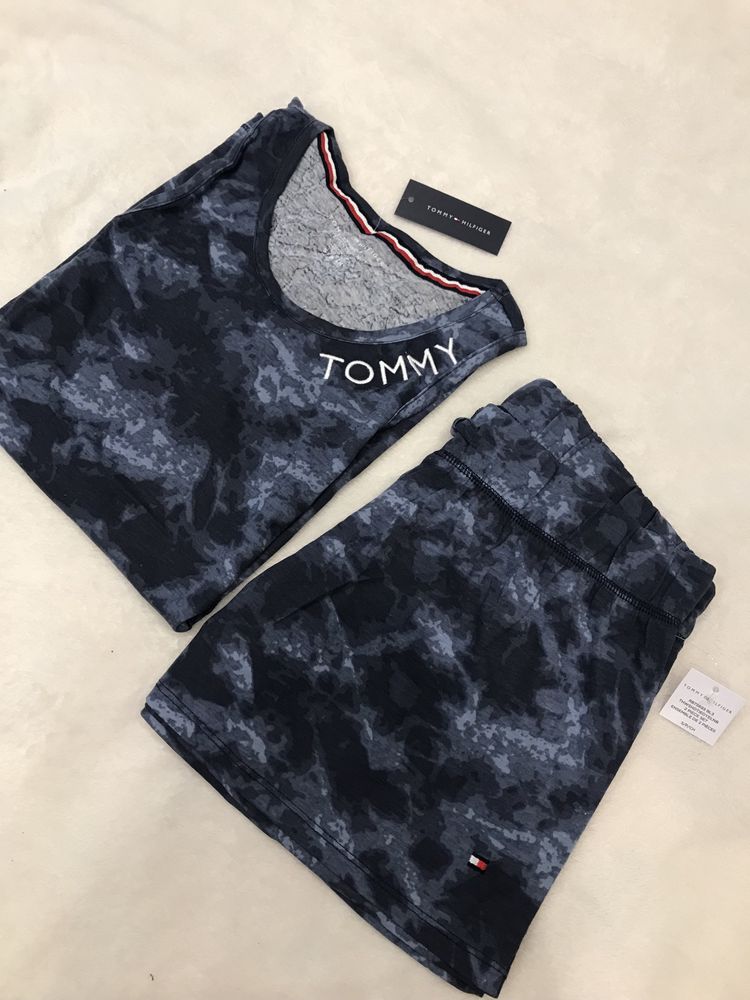 Продам женскую пижаму Tommy Hilfiger