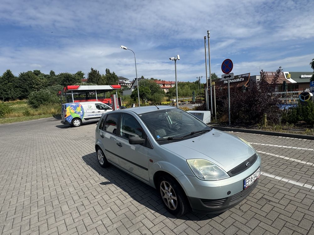 Ford fiesta 2004
