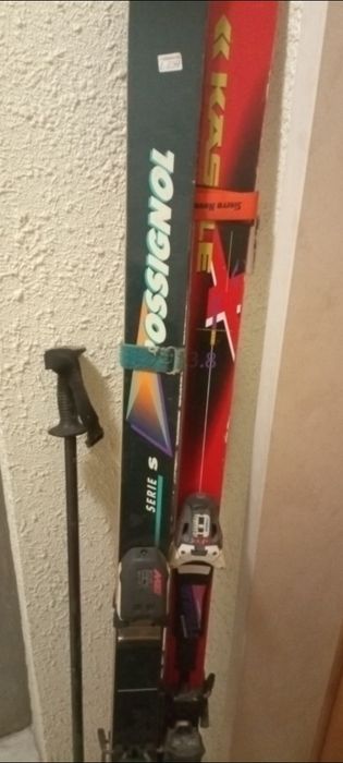 Esquis em bom estado