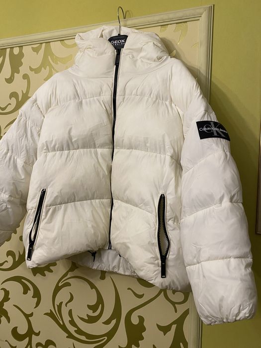 Куртка  Calvin Klein  куртка  женская ХЛ