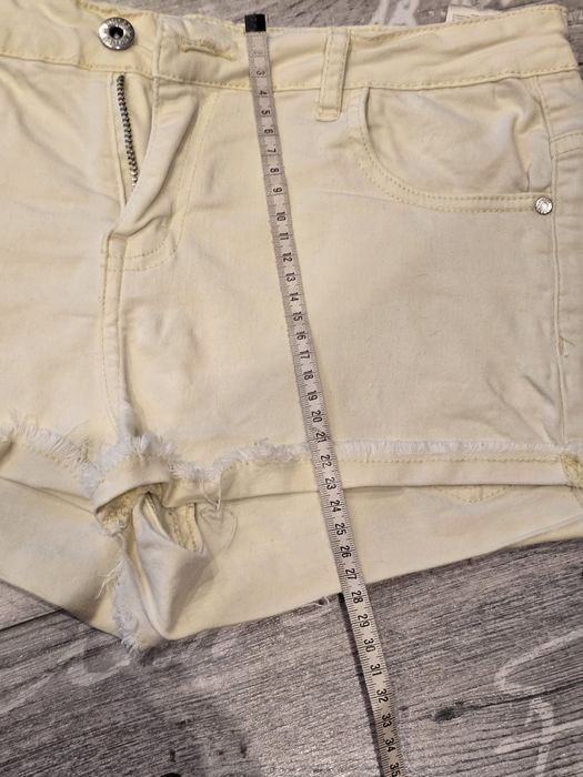 Spodenki szorty jeansowe Cropp L
