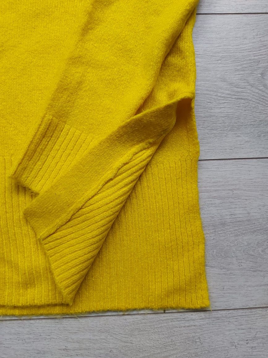 Sweterek żółty S/M