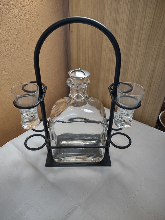 Karafka na alkohol