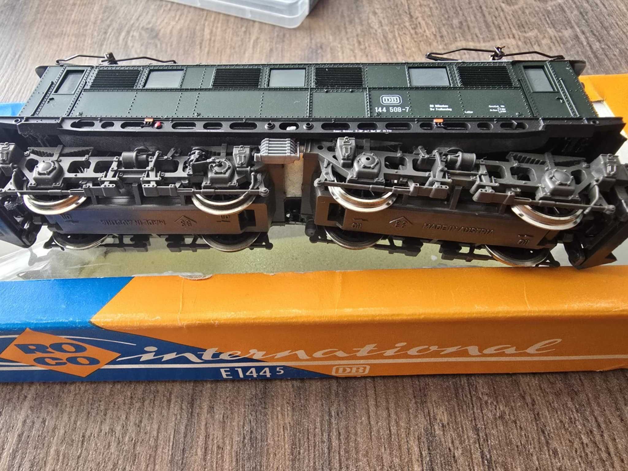 Kolejka ROCO Kolejka Elektryczna E144/5