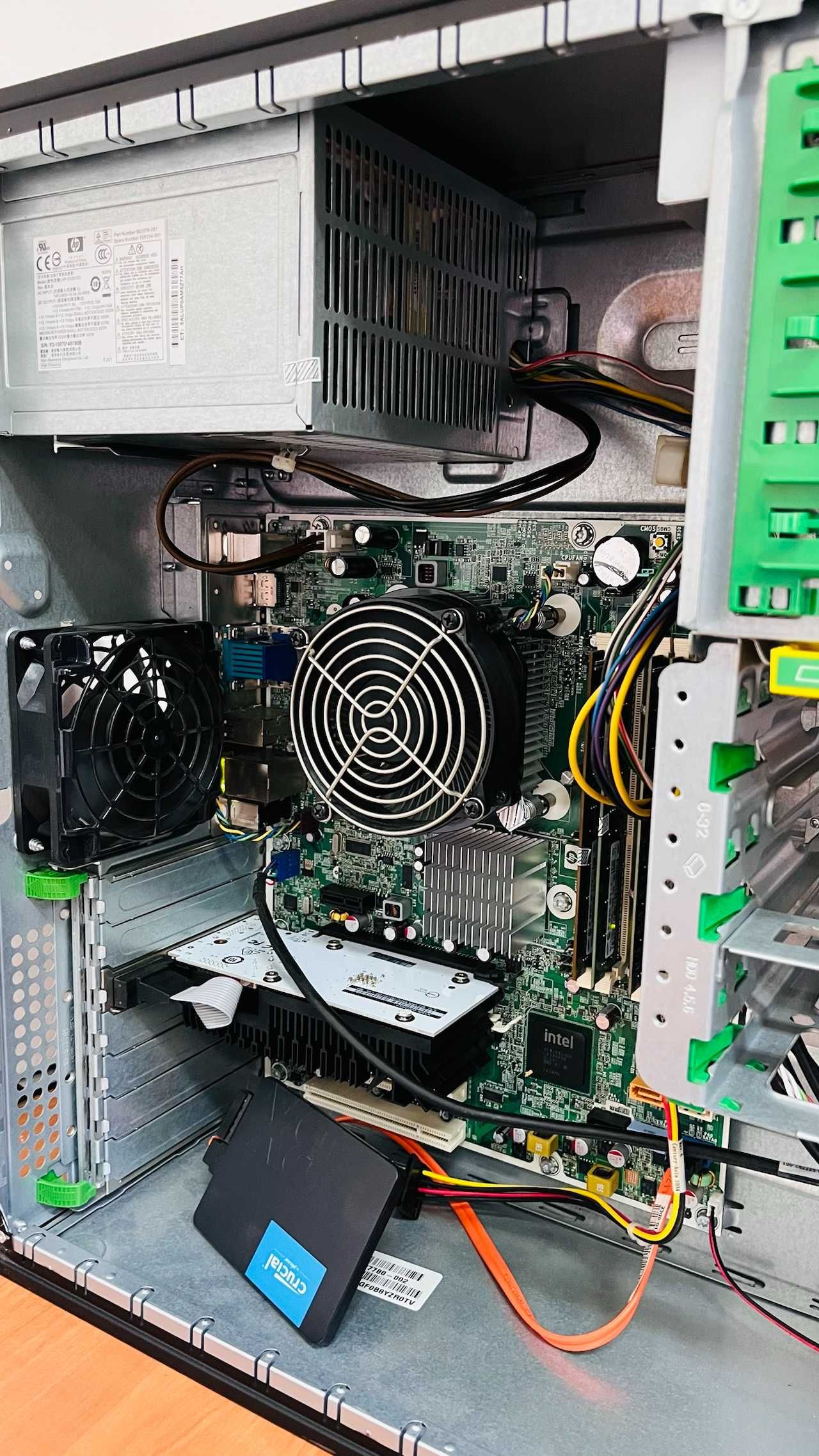 Komputer + monitor HP 8000 Elite - 240SSD, 8GB RAM, Nvidia GT730!