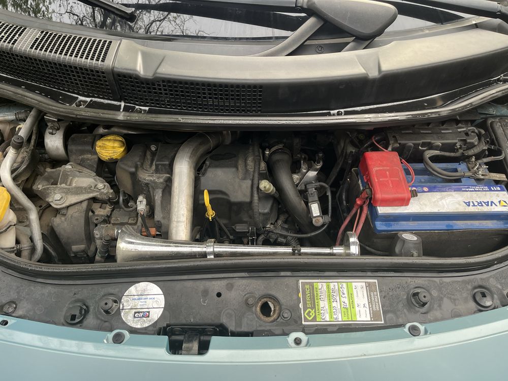 Продам Renault Scenic 1,5 dci