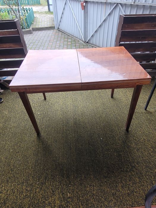 Стіл  розкладний