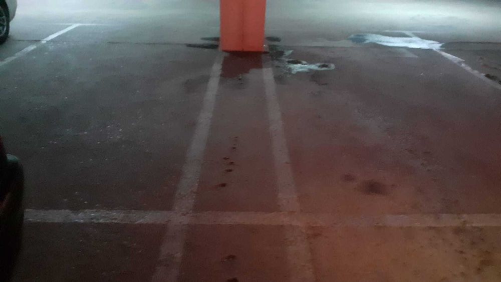 Lugar de garagem para arrendar em Algés