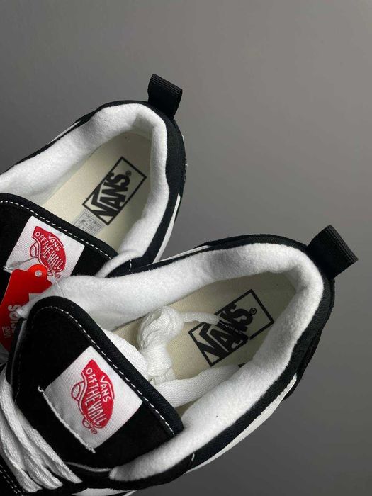 Акція! 36-38 Розпродаж сезонного залишку!!   Vans KNU skool black