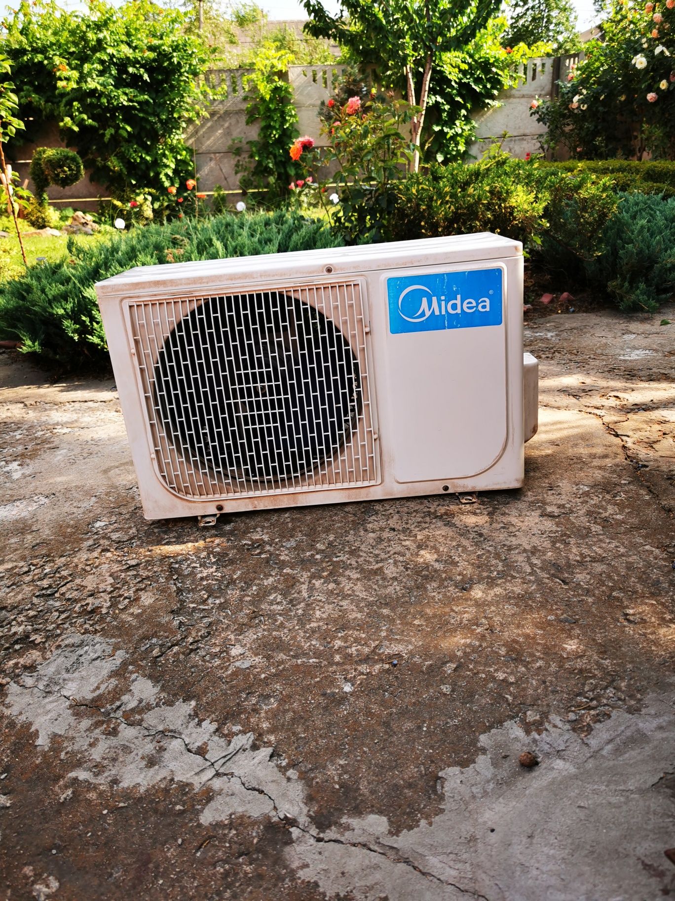 Продам кондиционер Midea