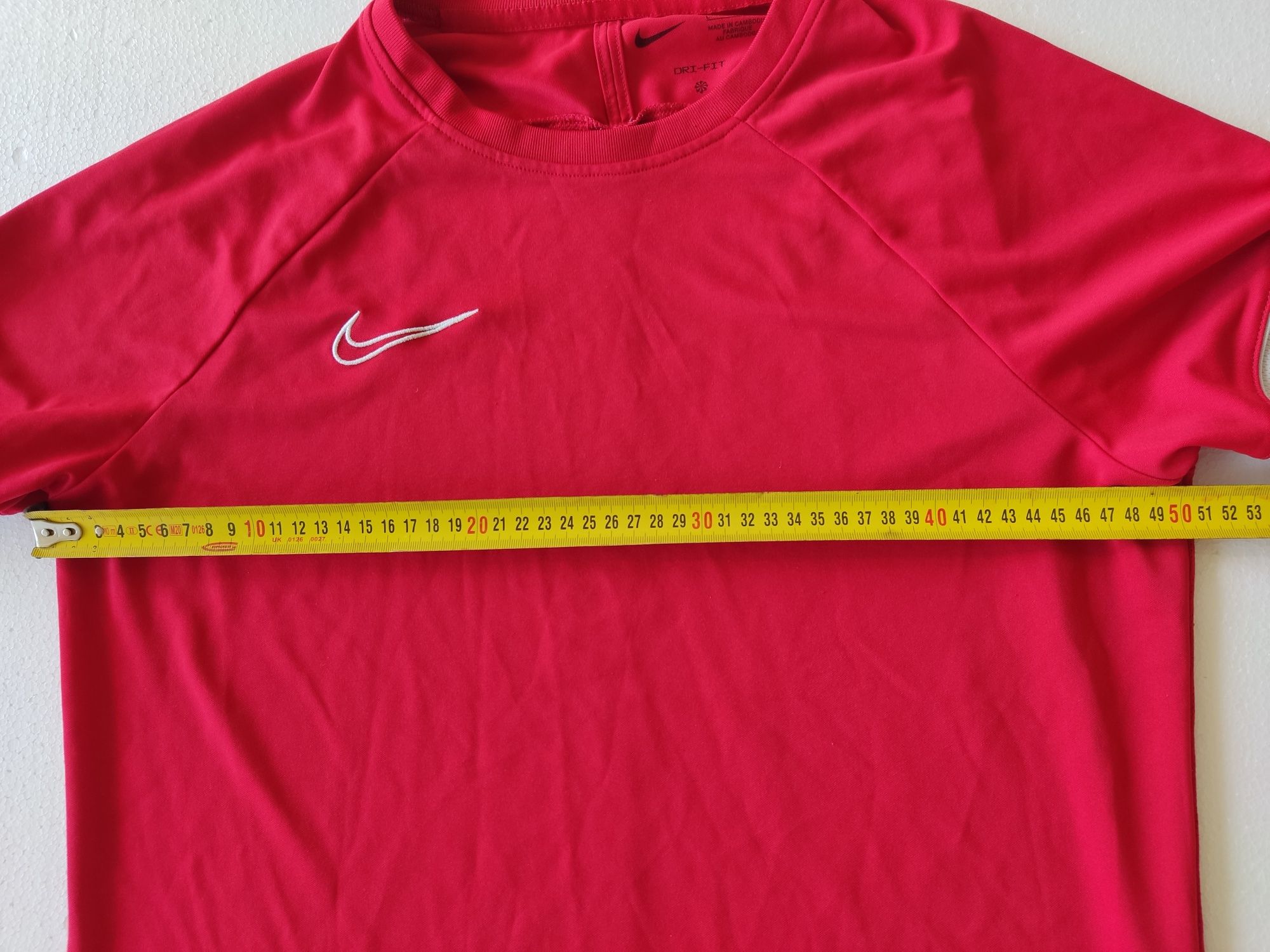 Оригінальна футболка Nike
