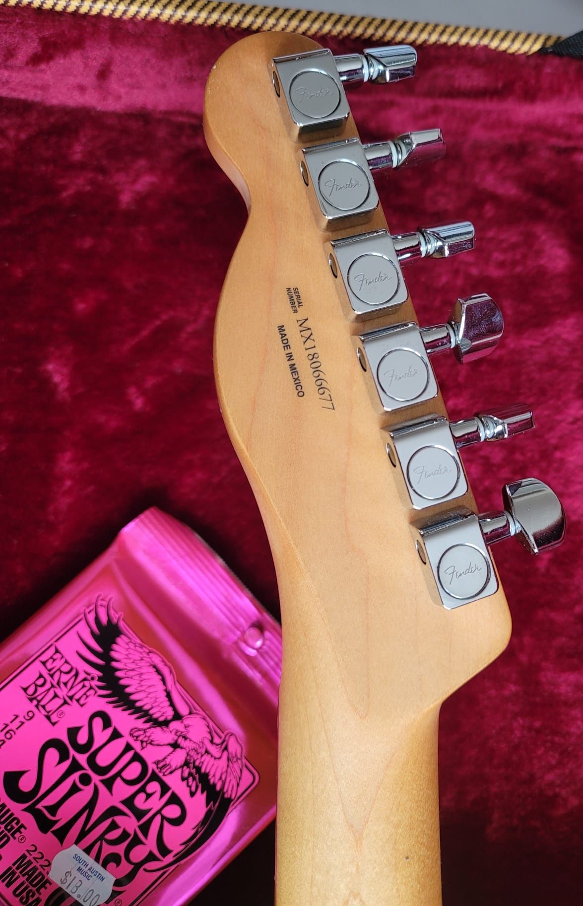 Gitara North American Fender Telecaster With Accessories
