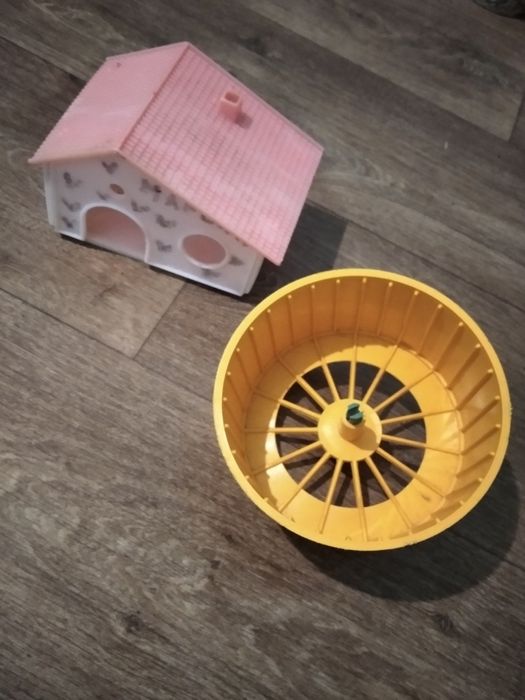 Продам для хомяков