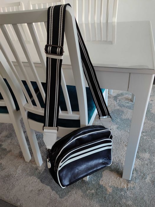 Mala tiracolo Misako