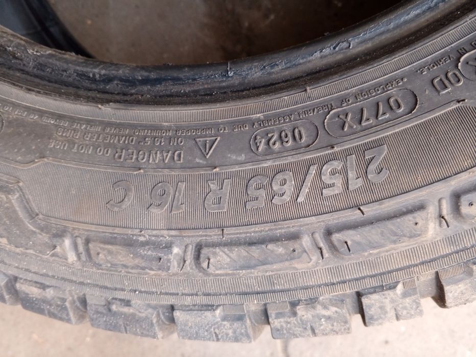 R16C/215/65.мешлін.