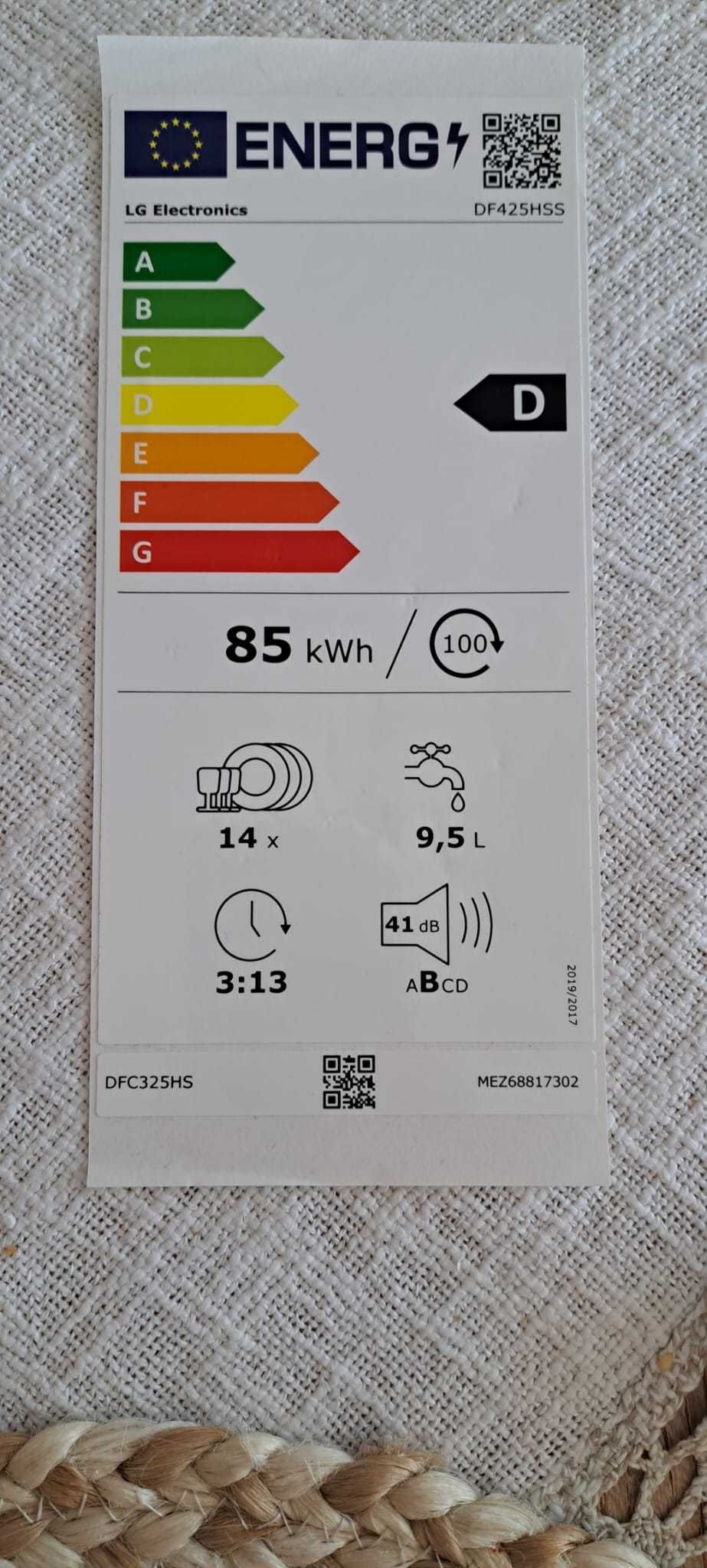 Zmywarka wolnostojąca parowa LG DF425HSS 
Wymiary
598 x 845 x 600 mm