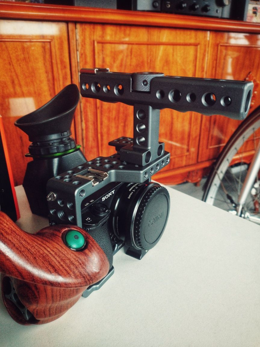 Kamera Sony A6300 Canon EF A7 6500 Alpha A7c 6400 Gimbal DJI Robin SC