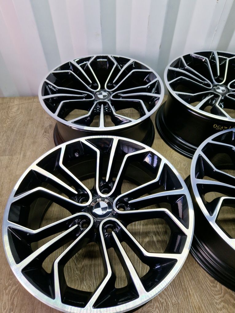Felgi 18 BMW X1 X3 X4 5x120 9j et41 8j et30 os 72.6