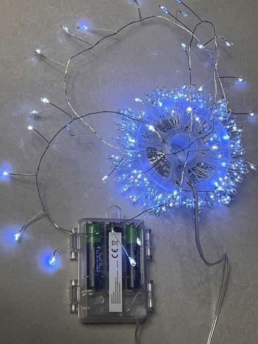 Lampki na druciku na baterie 300 led  zimny