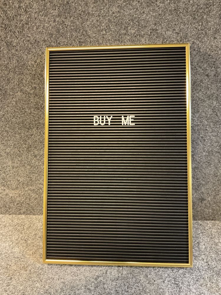 Tablica do układania napisów letter board