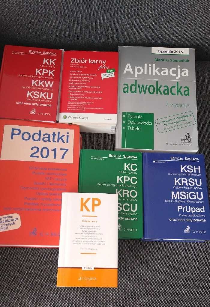 Podręczniki prawnicze i kodeksy Bardzo tanio Wyprzedaż