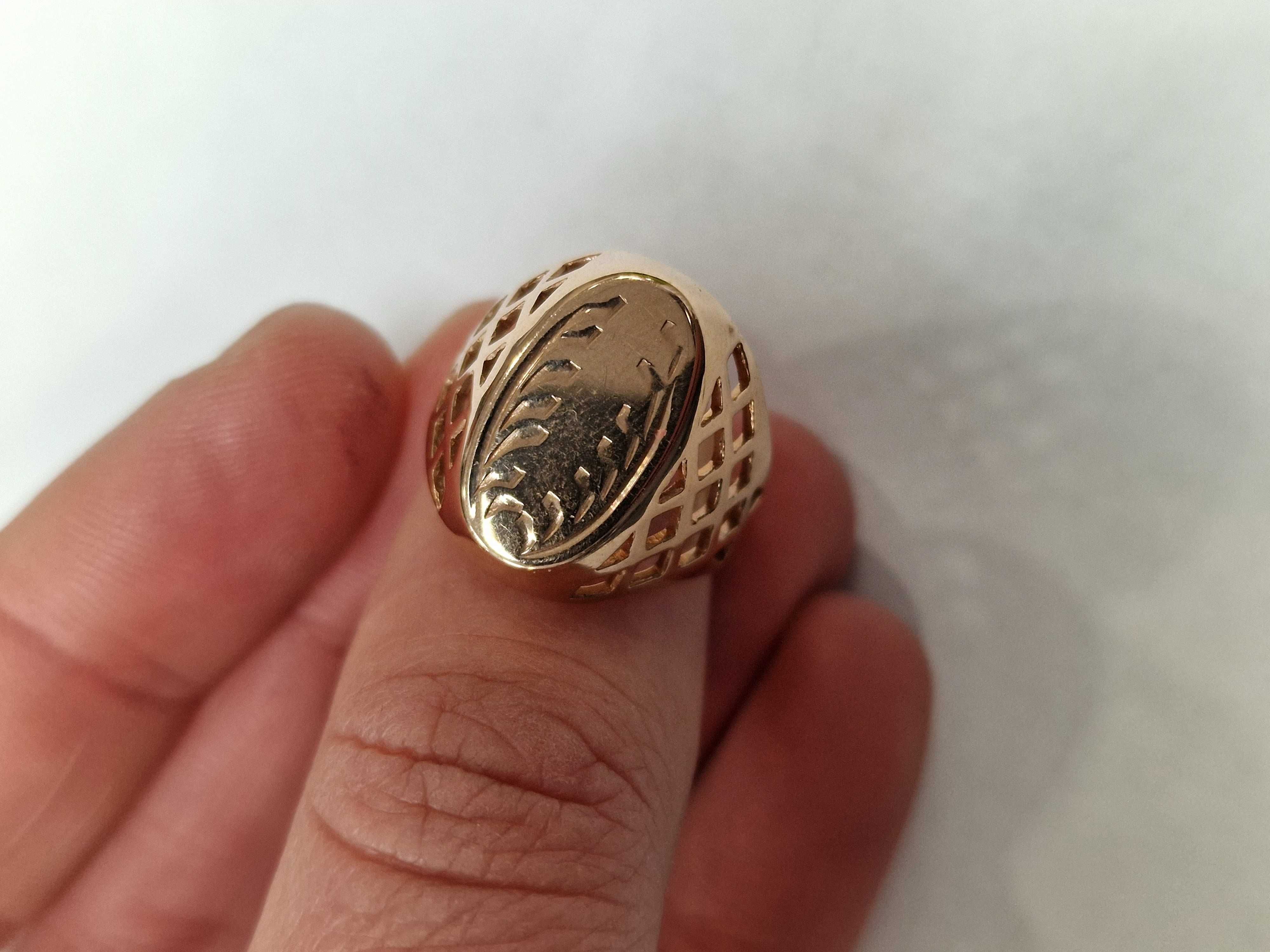 ZSRR 1958/ Złoty sygnet/ Radzieckie 583/ 5.68 gram/ R17/ Lite złoto