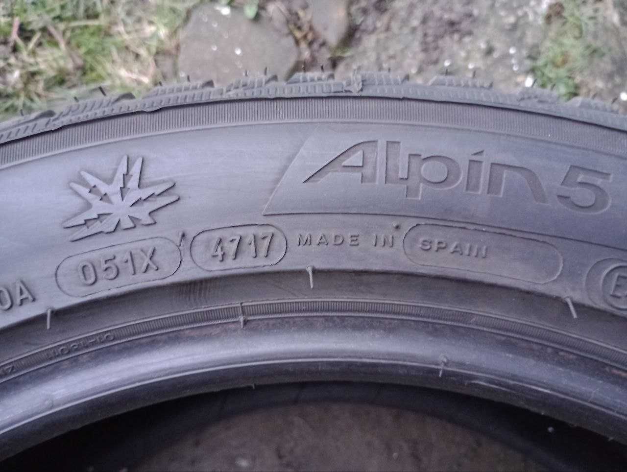 Продам шини 225/50 R17 зима Michelin Alpin 5