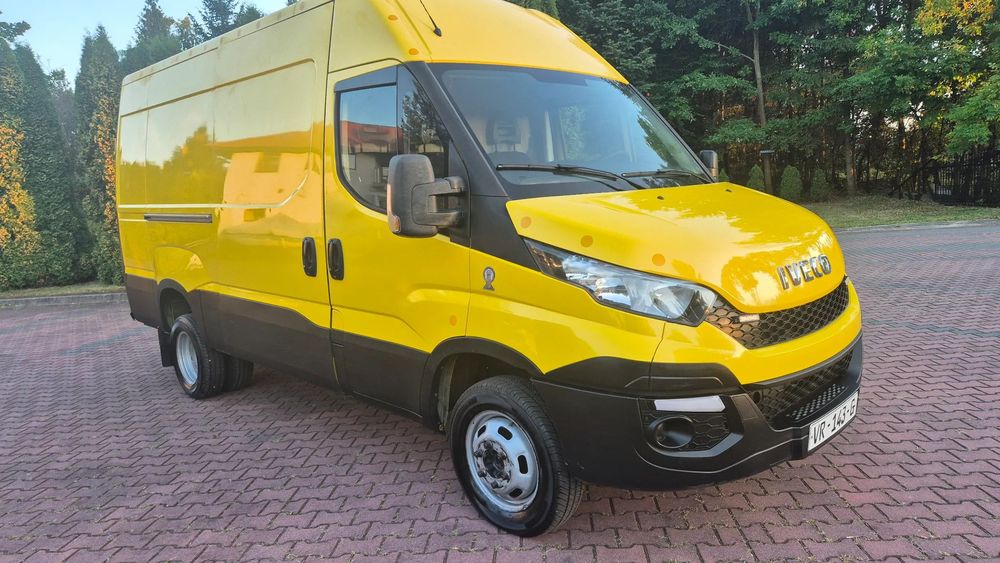Iveco Daily 35 17  3.0 170 km Super Zadbany przebieg Piekny