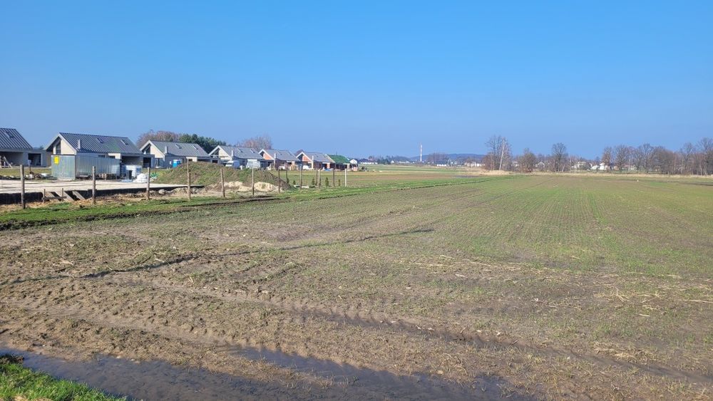 Działka budowlana  Rudziczka  825m2