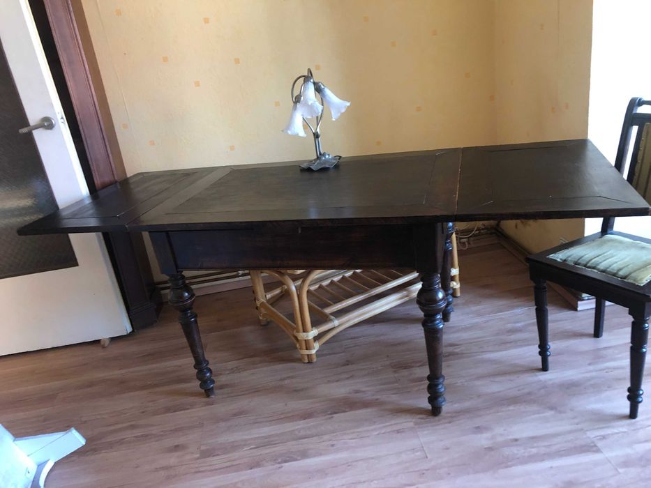 Stoły stół  rozsuwany i  krzesła zestaw